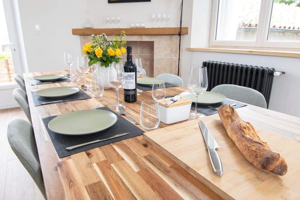 Treize Maison 3 Bed House In Centre Of Saint Severin Luaran gambar